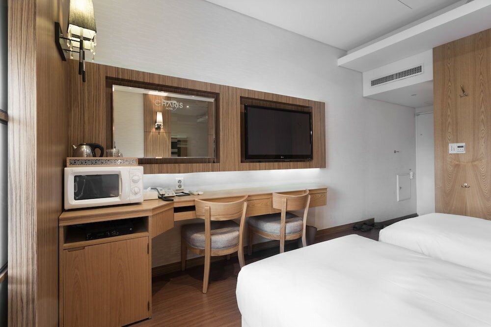 Фото Charis Hotel