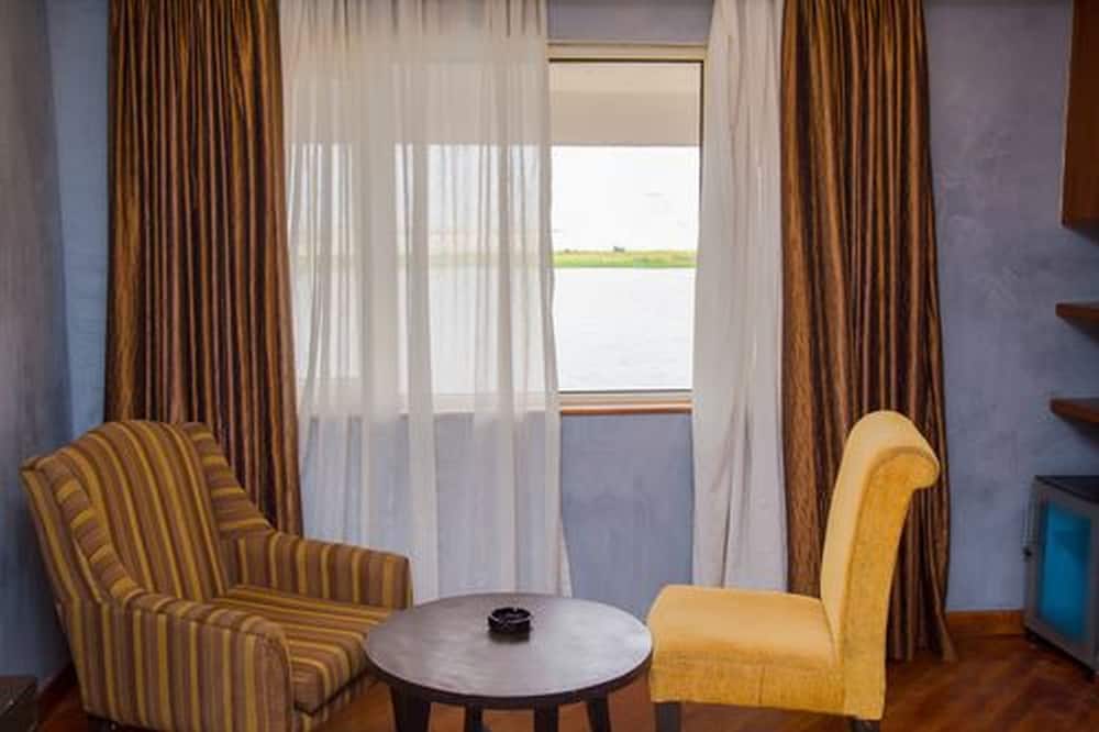 Фото Hotel Bon Voyage