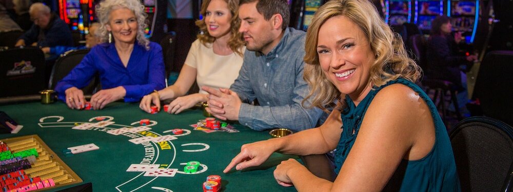 Фото Prairie Meadows Casino, Racetrack & Hotel