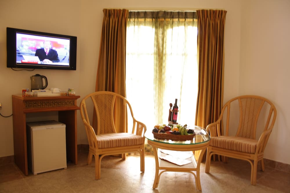 Фото Chariot Beach Resort