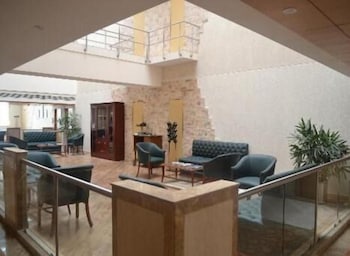 Фото Savoy Suites Manesar