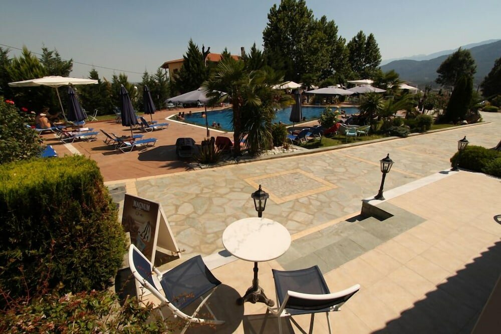 Фото Famissi Eden Hotel