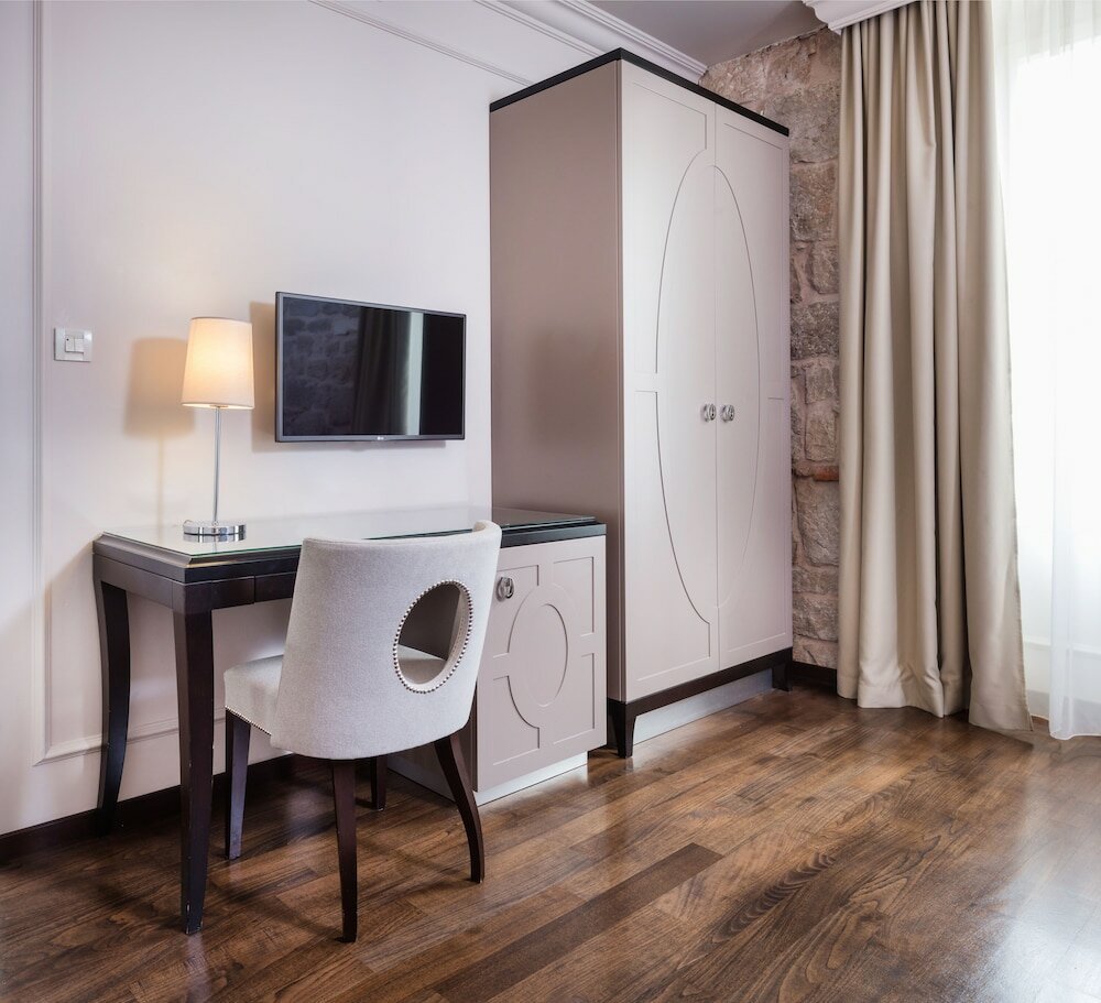 Фото Heritage hotel Bastion- Relais & Chateaux