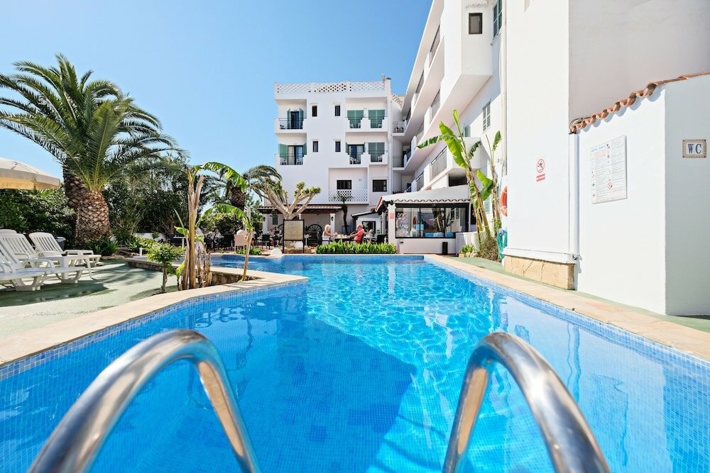 Фото Hotel Galfi