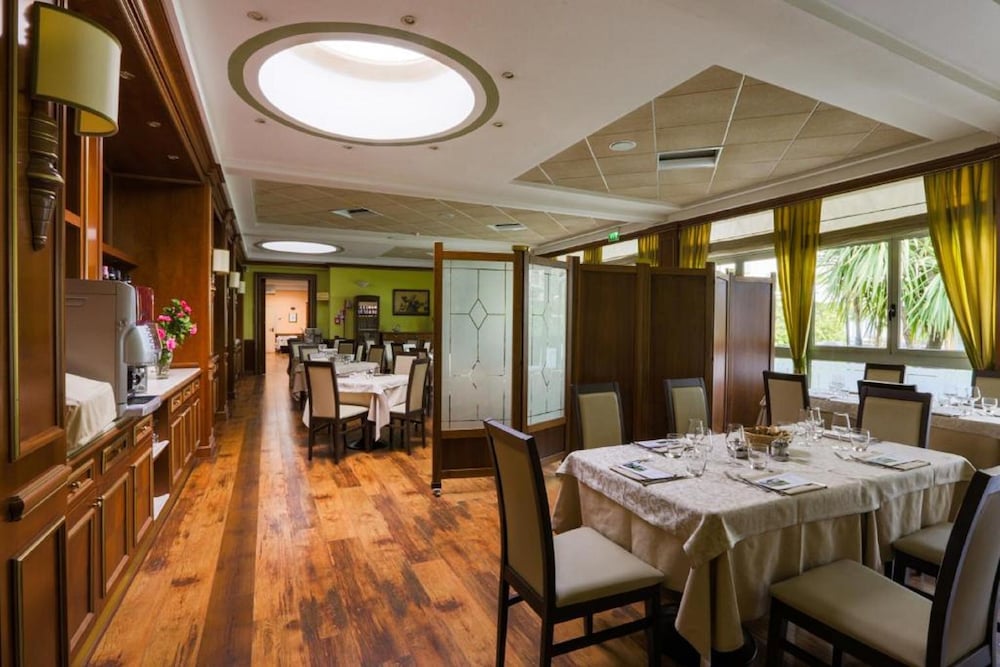 Фото Hotel Il Chiostro