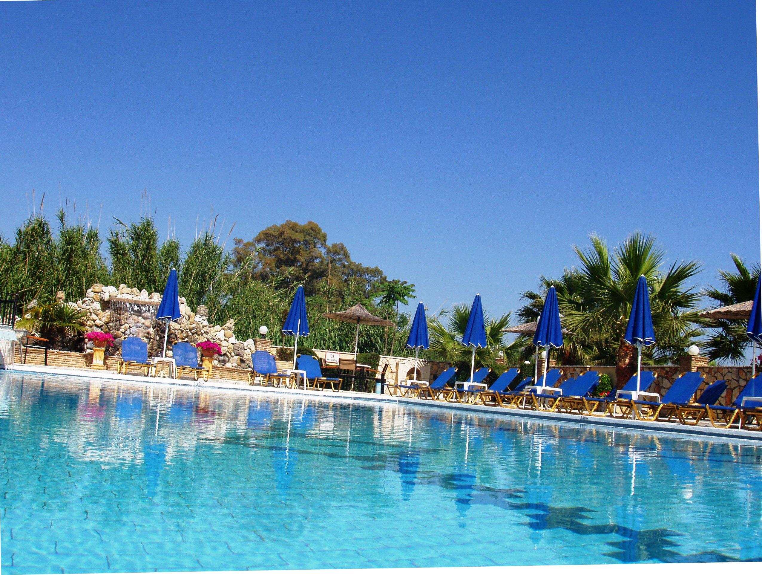 Фото Paradise Apartments