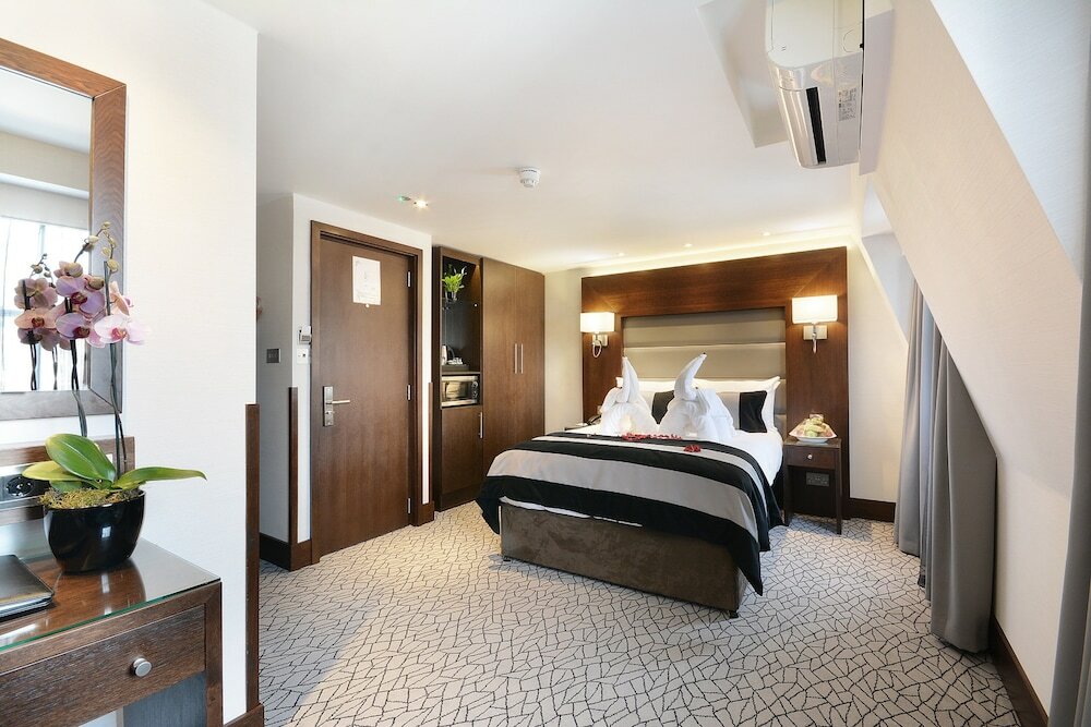 Фото Paddington Court Executive Rooms