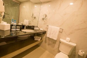 Гостиница Best Western Plus Urban Larco Hotel