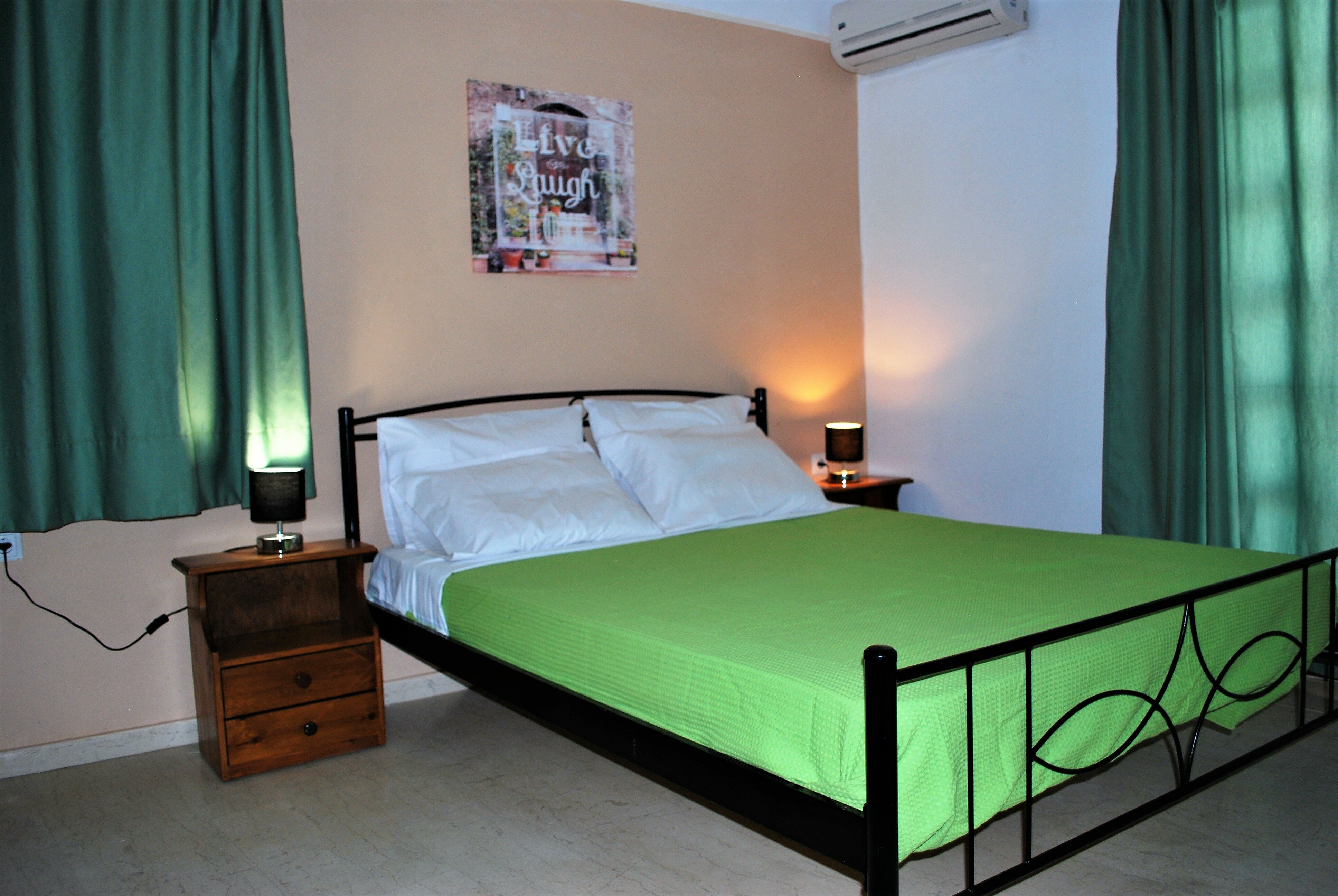 Фото Koula Apartments