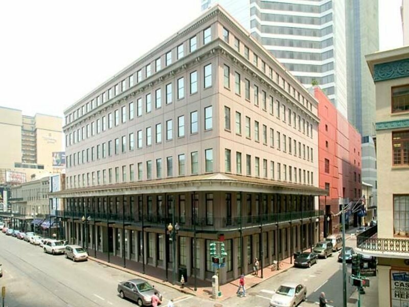 Фото Courtyard by Marriott New Orleans Near the French Quarter
