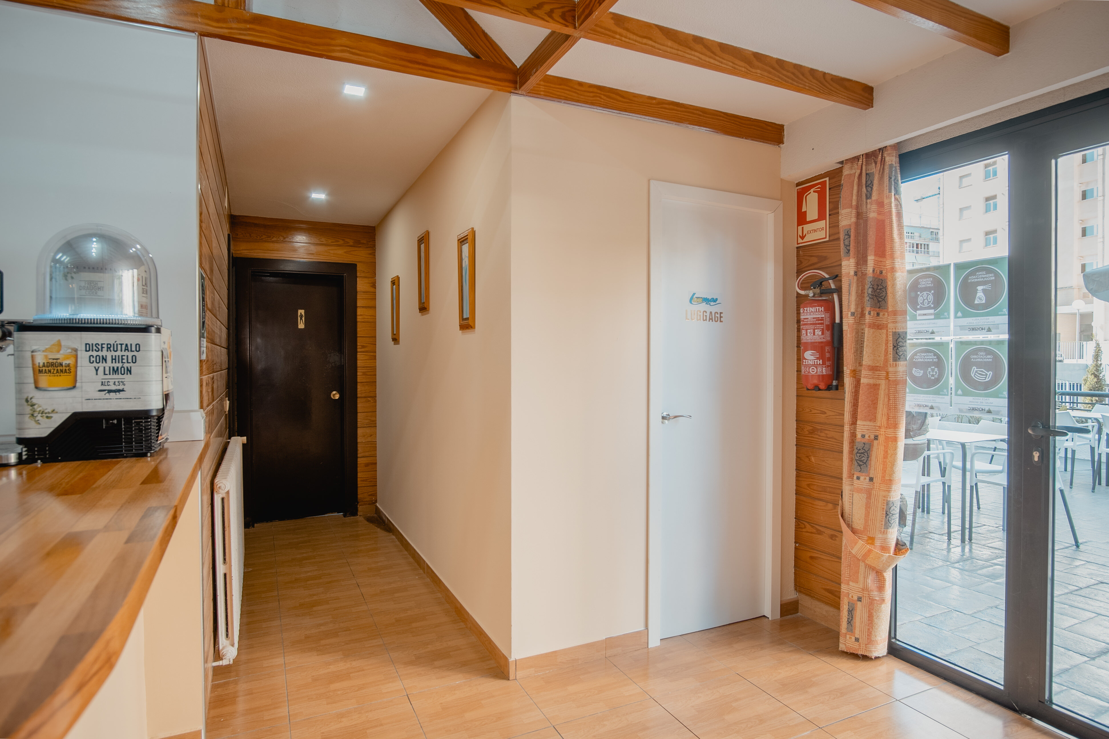 Фото Luxmar Apartamentos