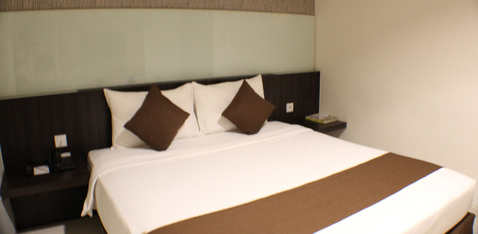 Фото Hotel 88 Embong Kenongo