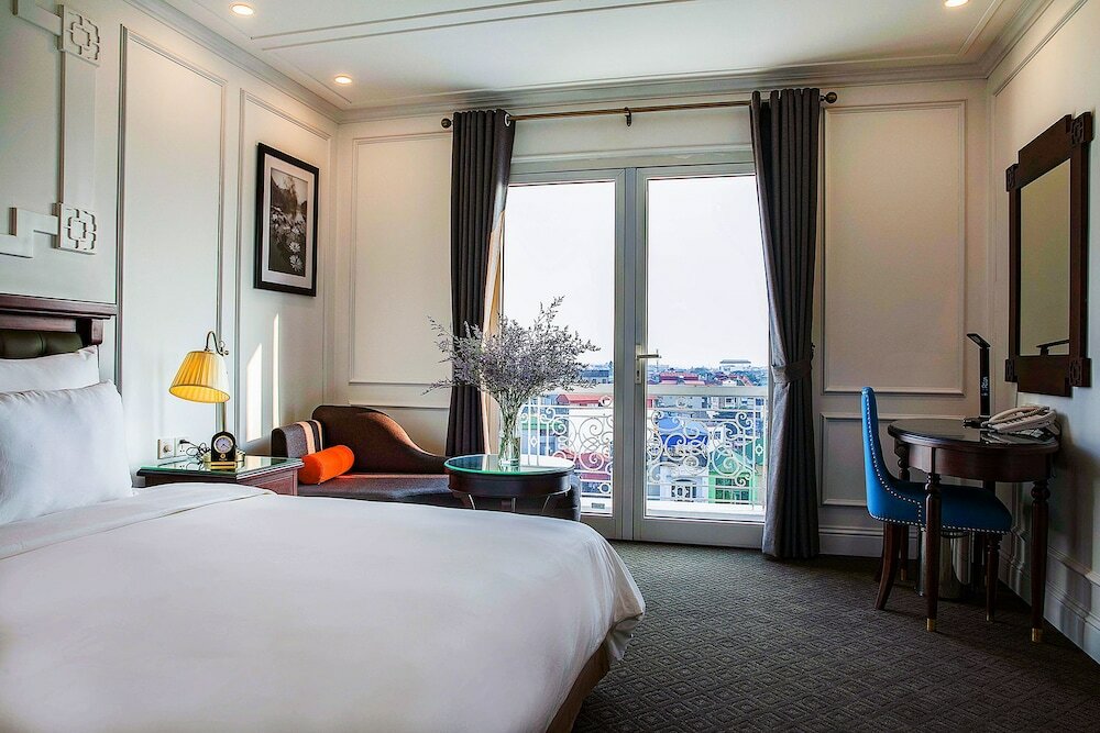 Фото New Era Hotel and Villa