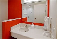 Фото Courtyard by Marriott Nashville Green Hills