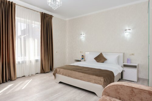 Гостиница Мир в Пятигорске