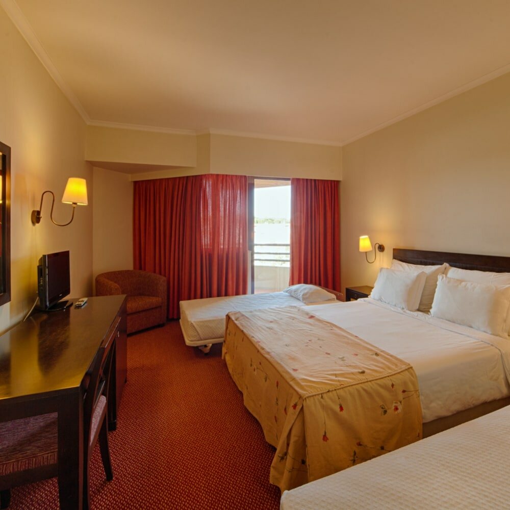 Фото Evora Hotel