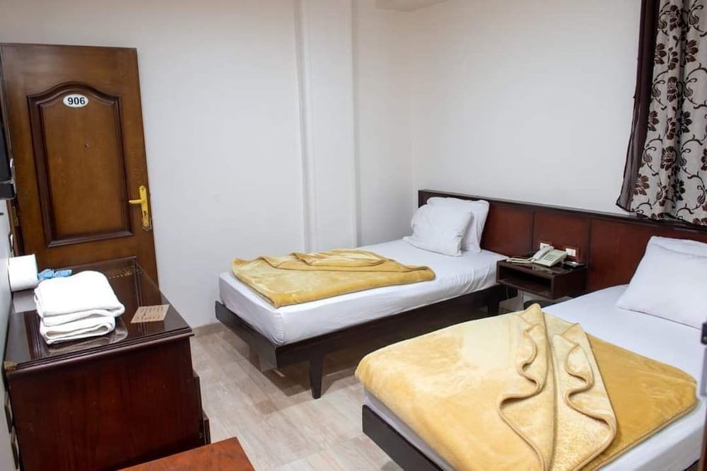 Фото Badr Hotel Assiut