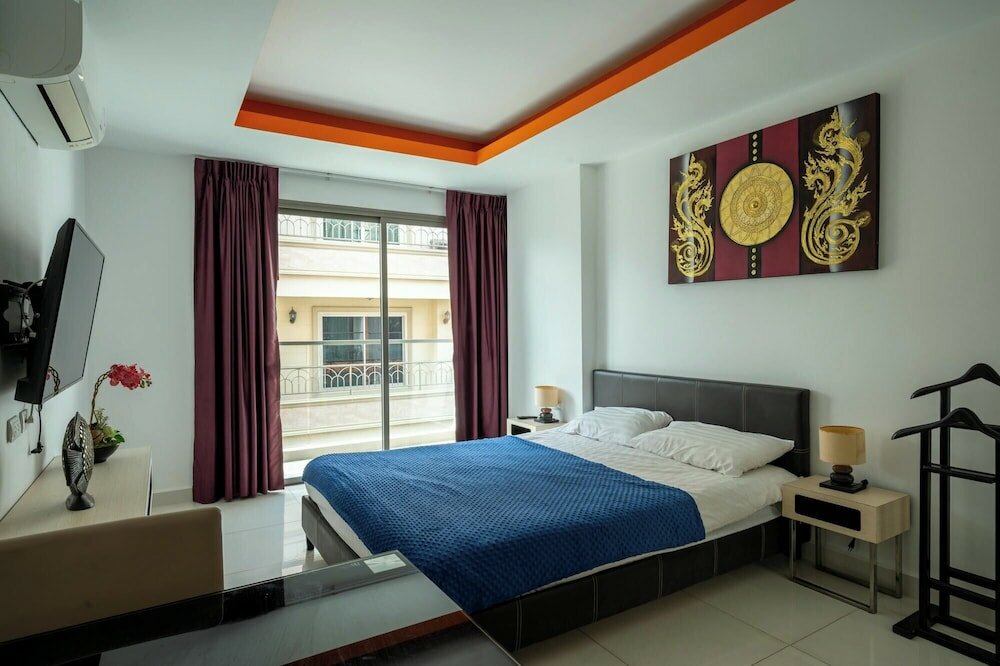 Фото C-View Residence apartments by Apartwell