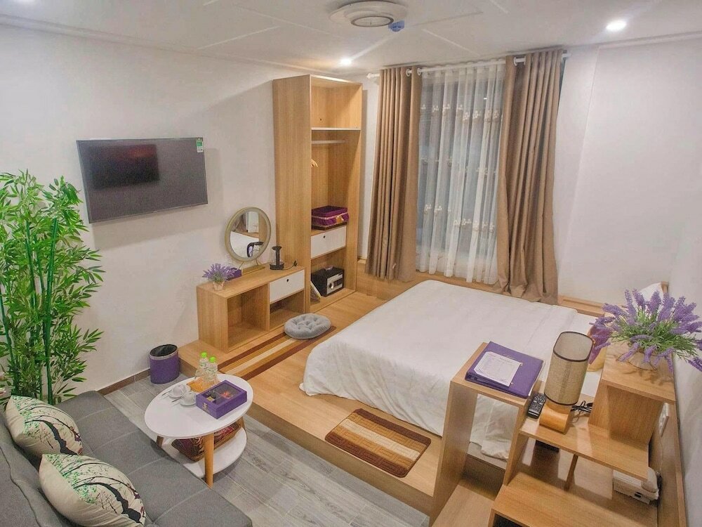 Фото Sweet Lavender Hotel