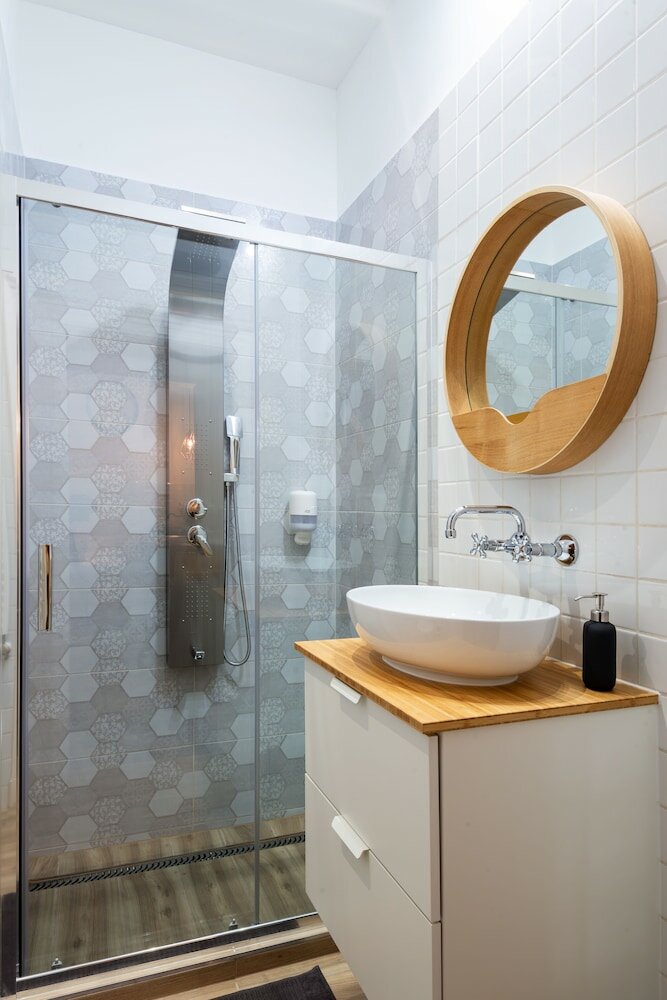 Фото Budapest Holidays Courtyard