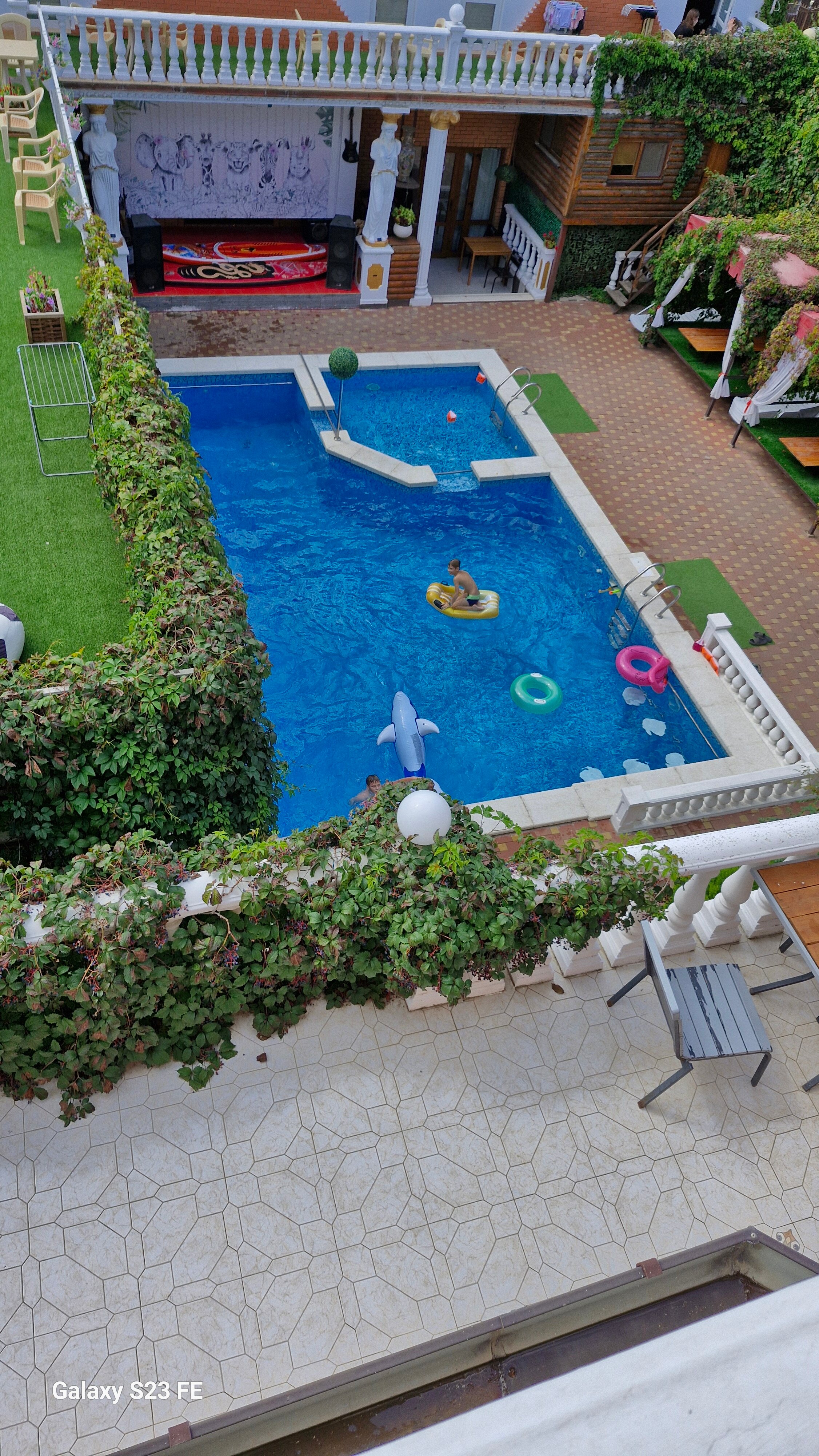 Фото Любомир