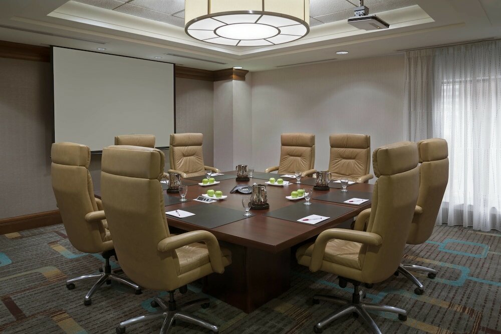 Фото Residence Inn by Marriott Toronto Downtown Entertainment District