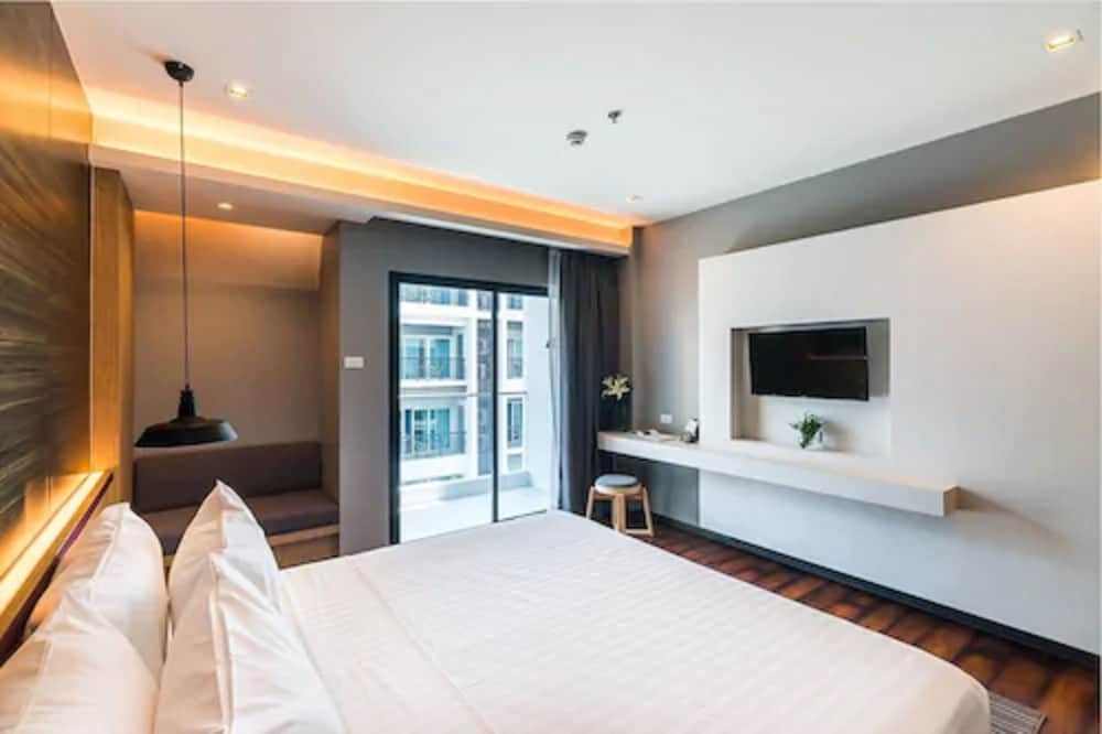 Фото Sea Me Spring Tree Hotel