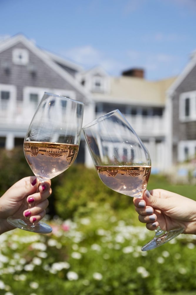 Фото White Elephant Hotel