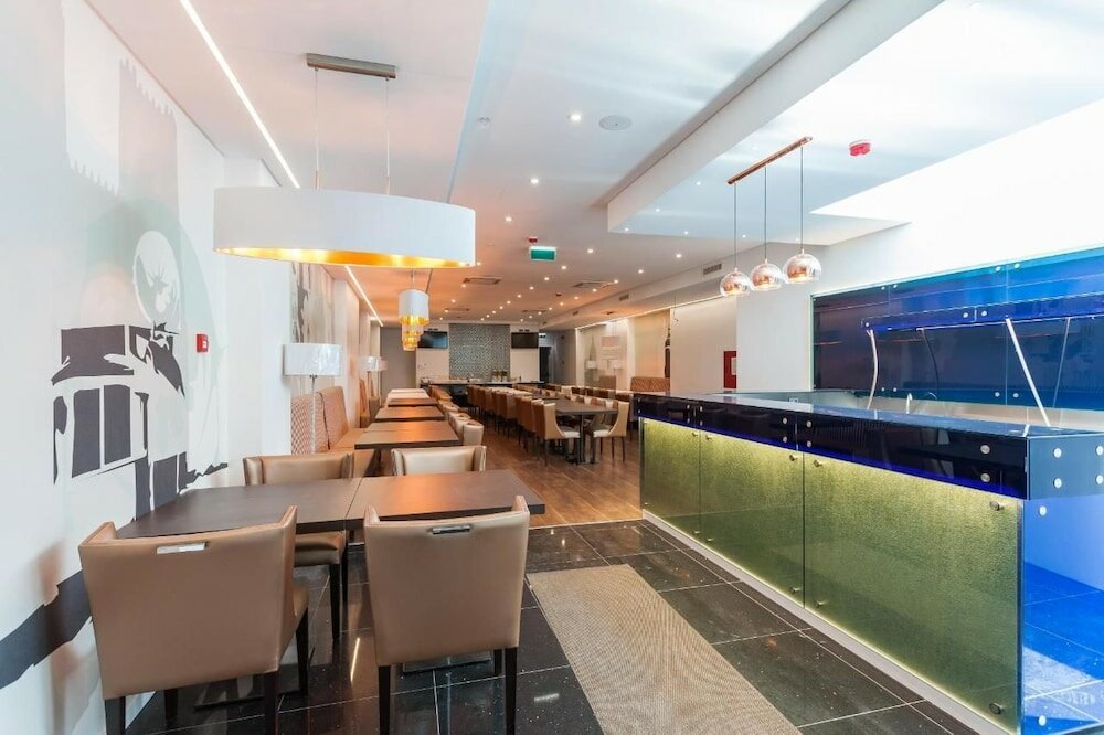 Фото Hotel Capital