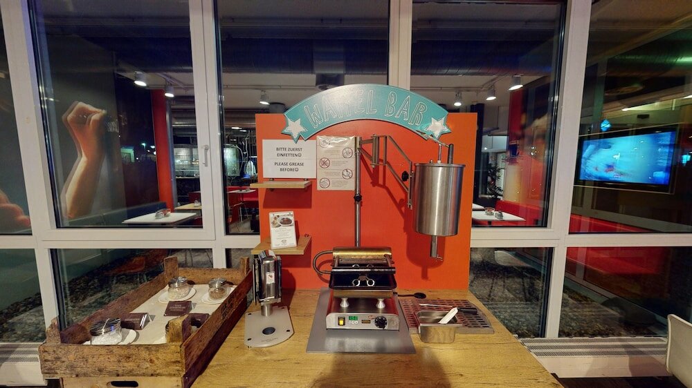 Фото ibis Köln Airport