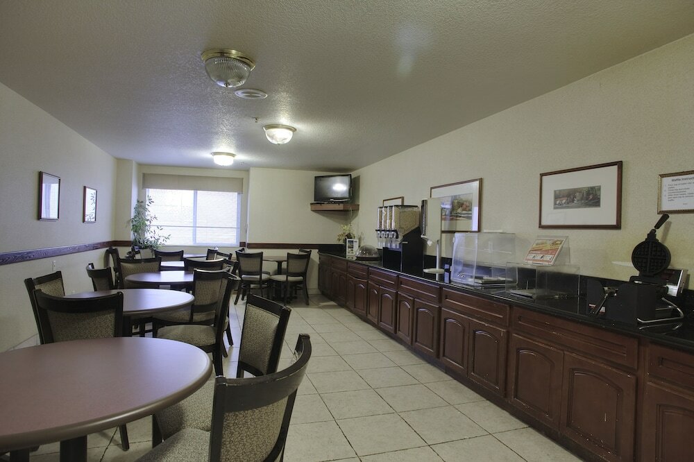 Фото Hospitality Inn