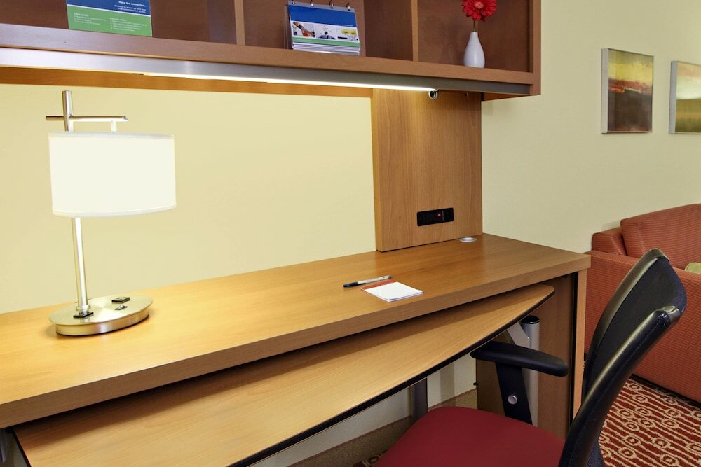 Фото TownePlace Suites by Marriott San Jose Campbell