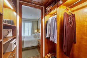 Гостиница George V Casa Branca