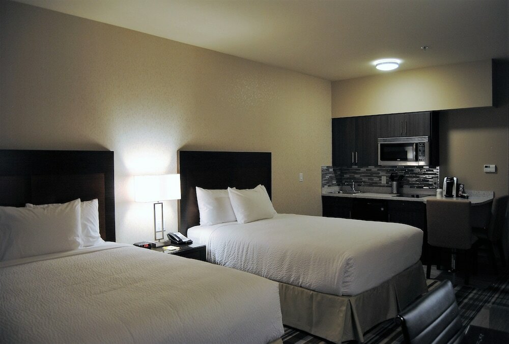 Фото Fairfield Inn And Suites Airdrie