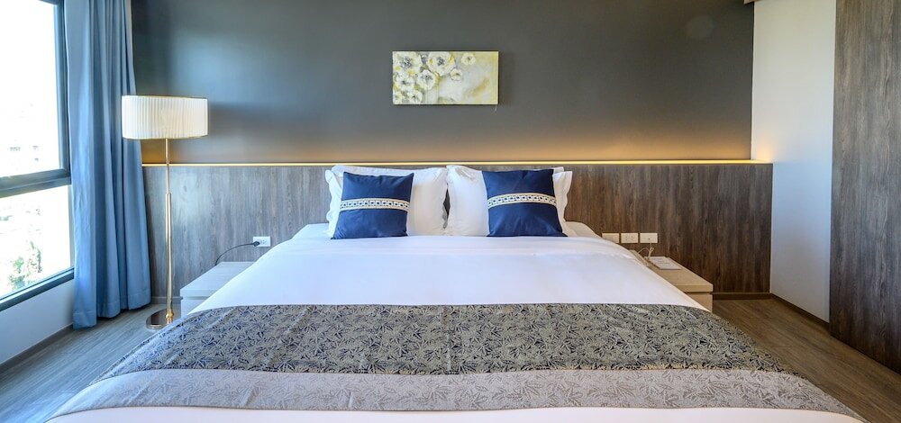 Фото Iwish Hotel