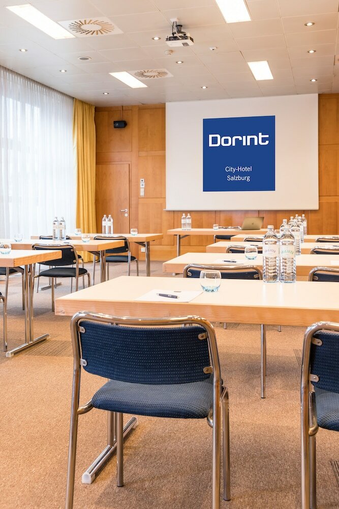 Фото Dorint City-Hotel Salzburg