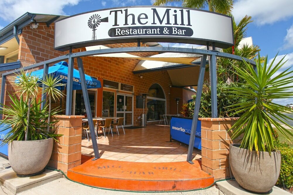 Hotel Windmill Motel and Events Centre, Mackay, photo