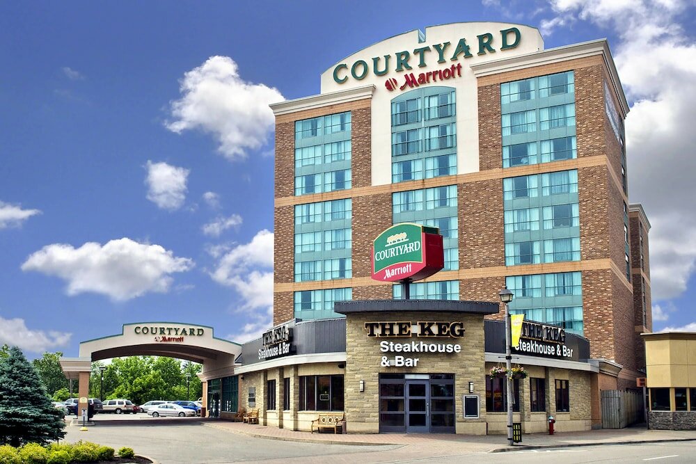 Фото Courtyard by Marriott