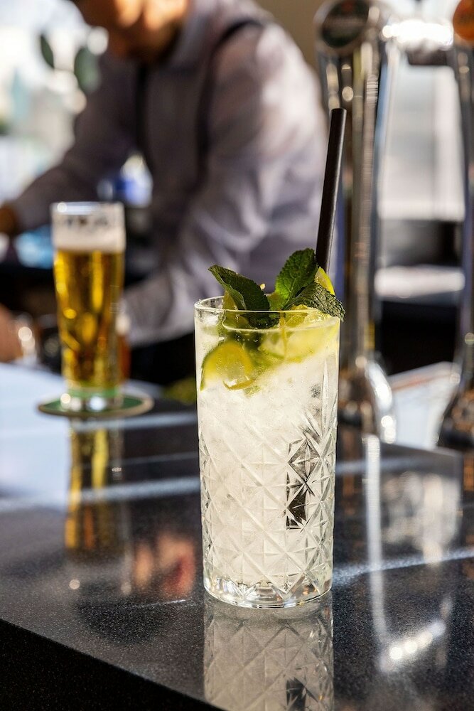 Фото Hampton by Hilton Tours Centre