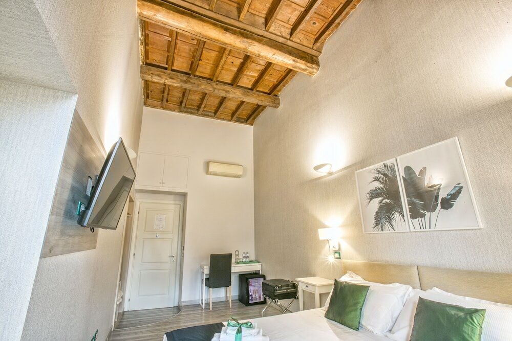 Фото History Suite