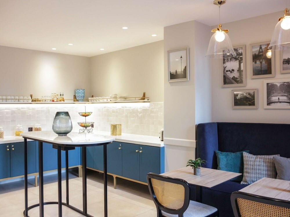 Фото Mercure Paris Notre Dame Saint Germain des Pres