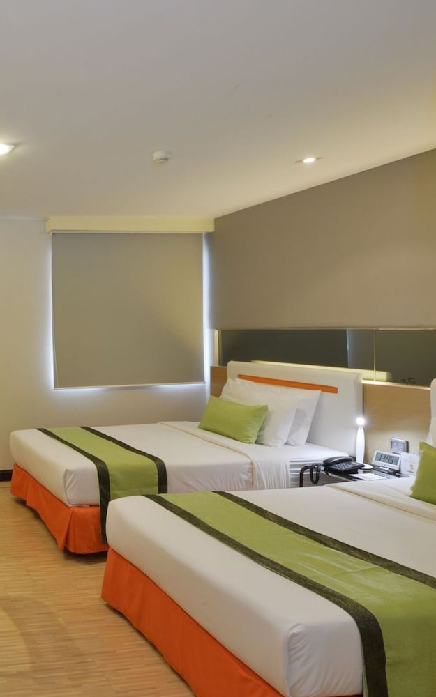 Фото Arawana Express Phromphong