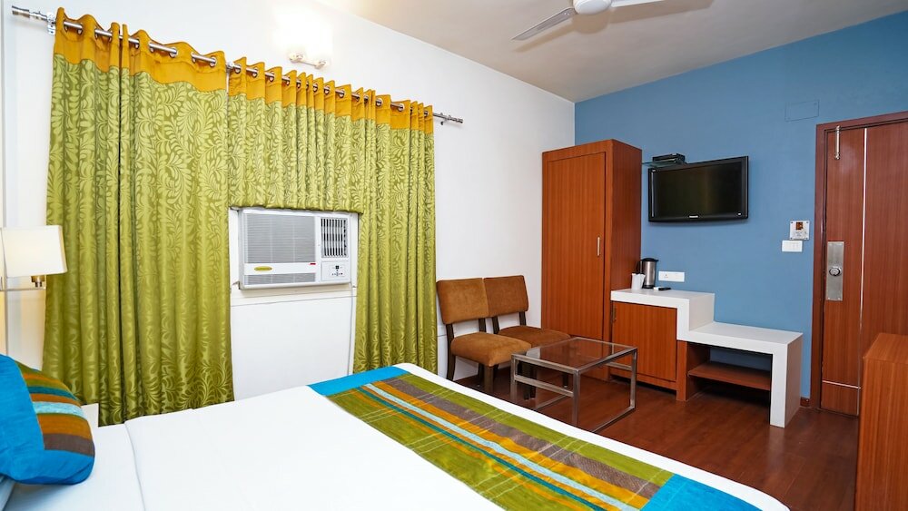 Фото Hotel Pooja Palace