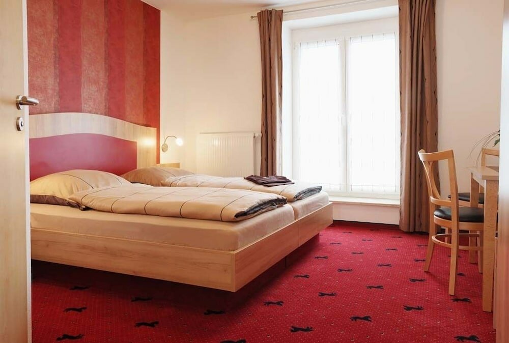 Фото Hotel Rappen Rothenburg ob der Tauber