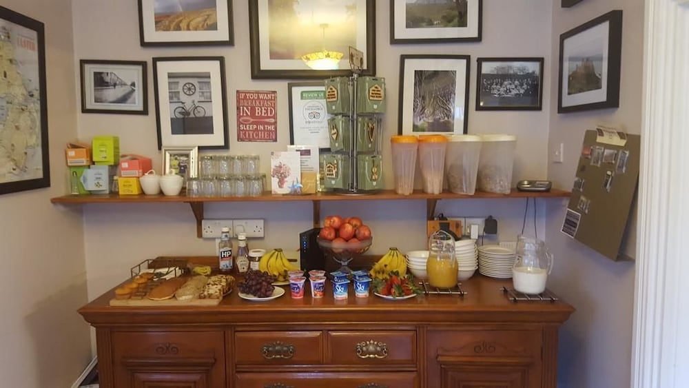 Фото Rose Park House Bed & Breakfast