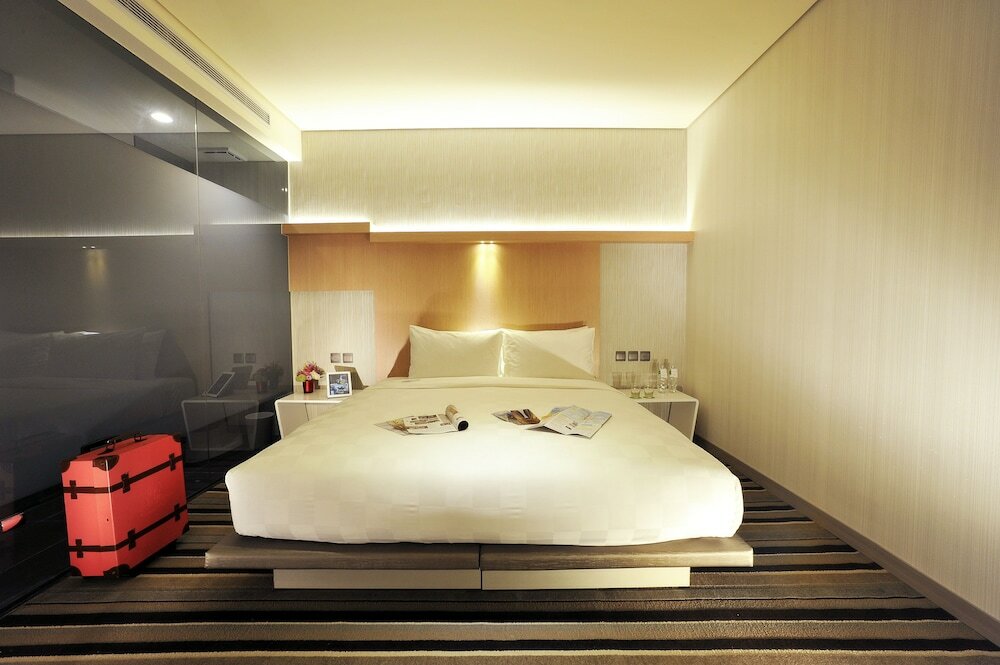 Фото Sparkle Hotel