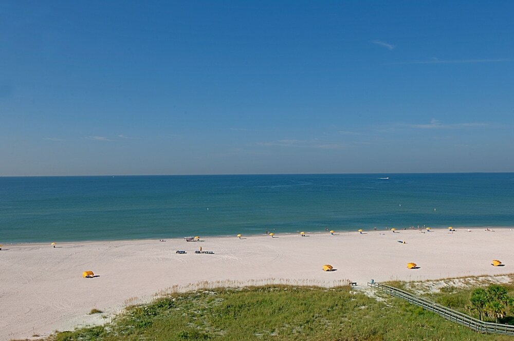 Фото Residence Inn St Petersburg Treasure Island