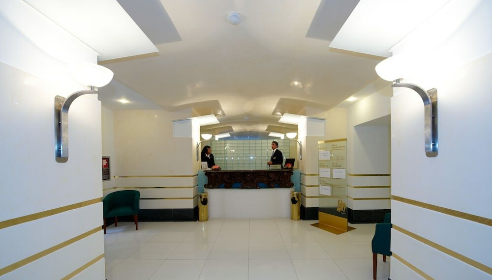 Фото Grand Hotel Piazza Borsa