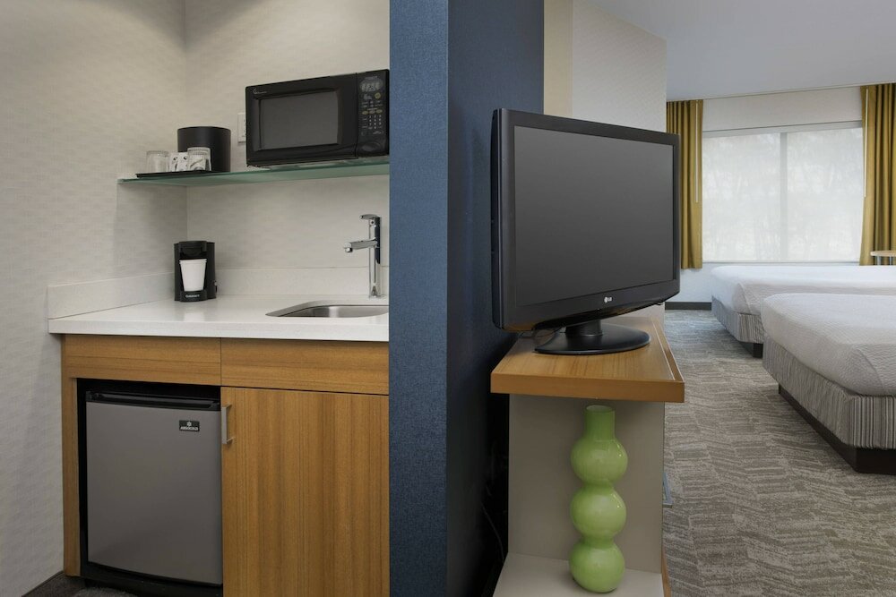 Фото SpringHill Suites Alexandria