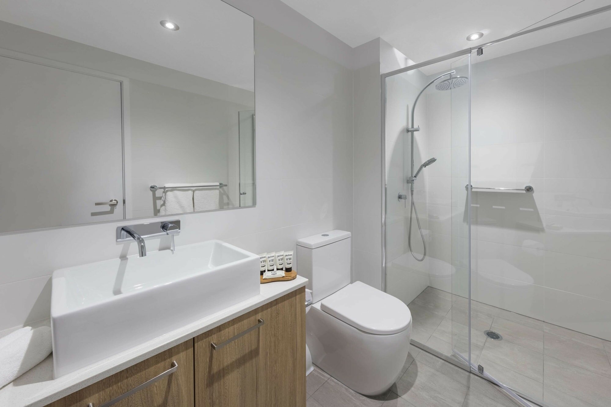 Фото Avani Adelaide Residences